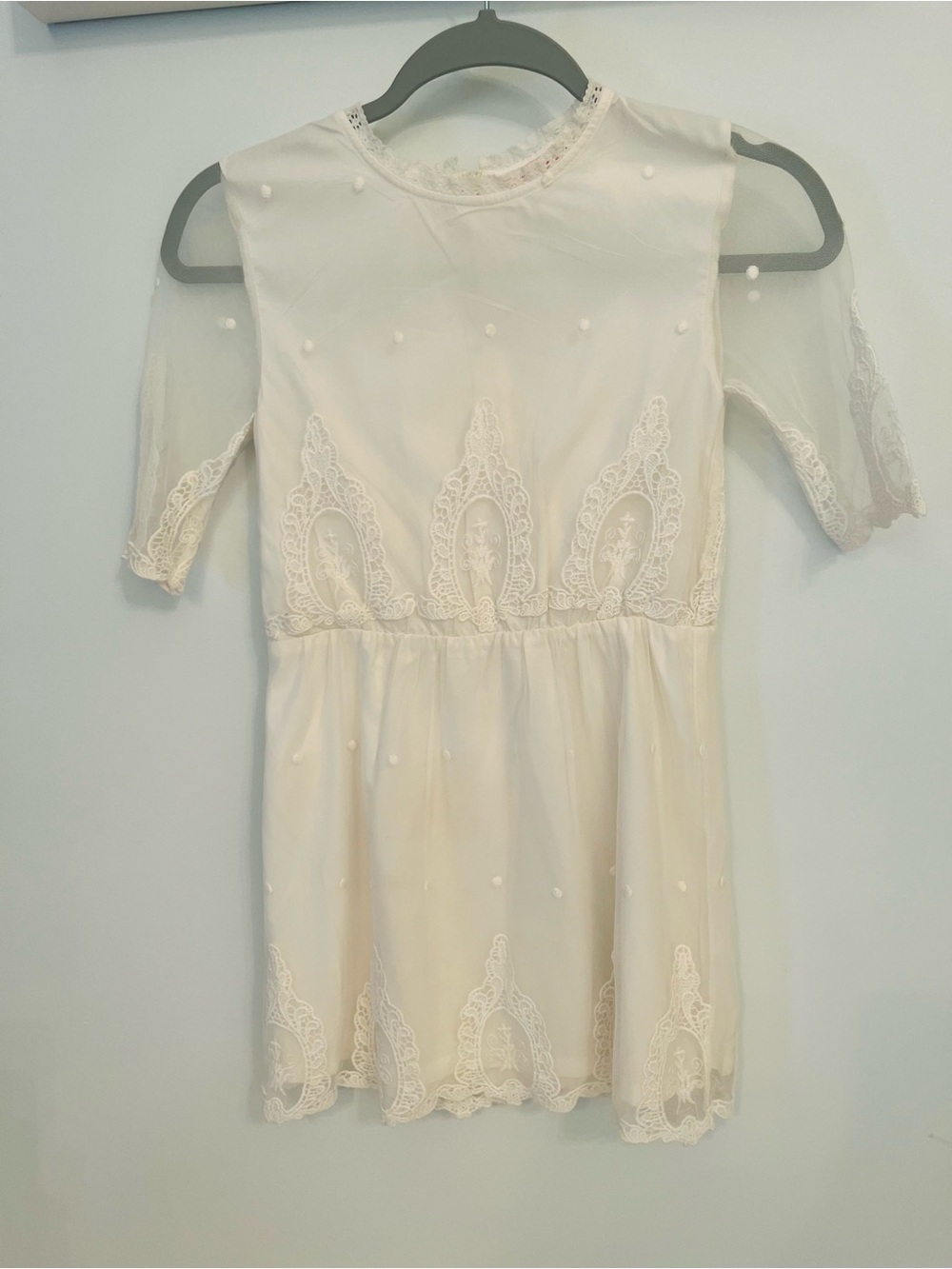 ruby & bloom Ivory Lace Applique Dress